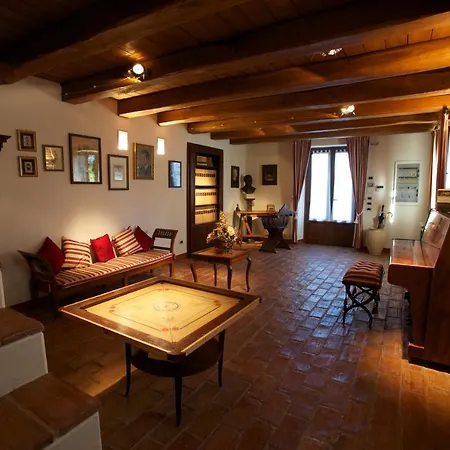 Adele * 西尼加利亚