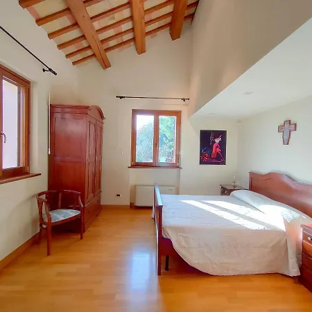 Adele * 西尼加利亚